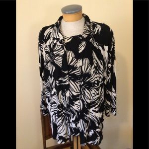 Plus Travel Knit Black &White Jacket w Tank